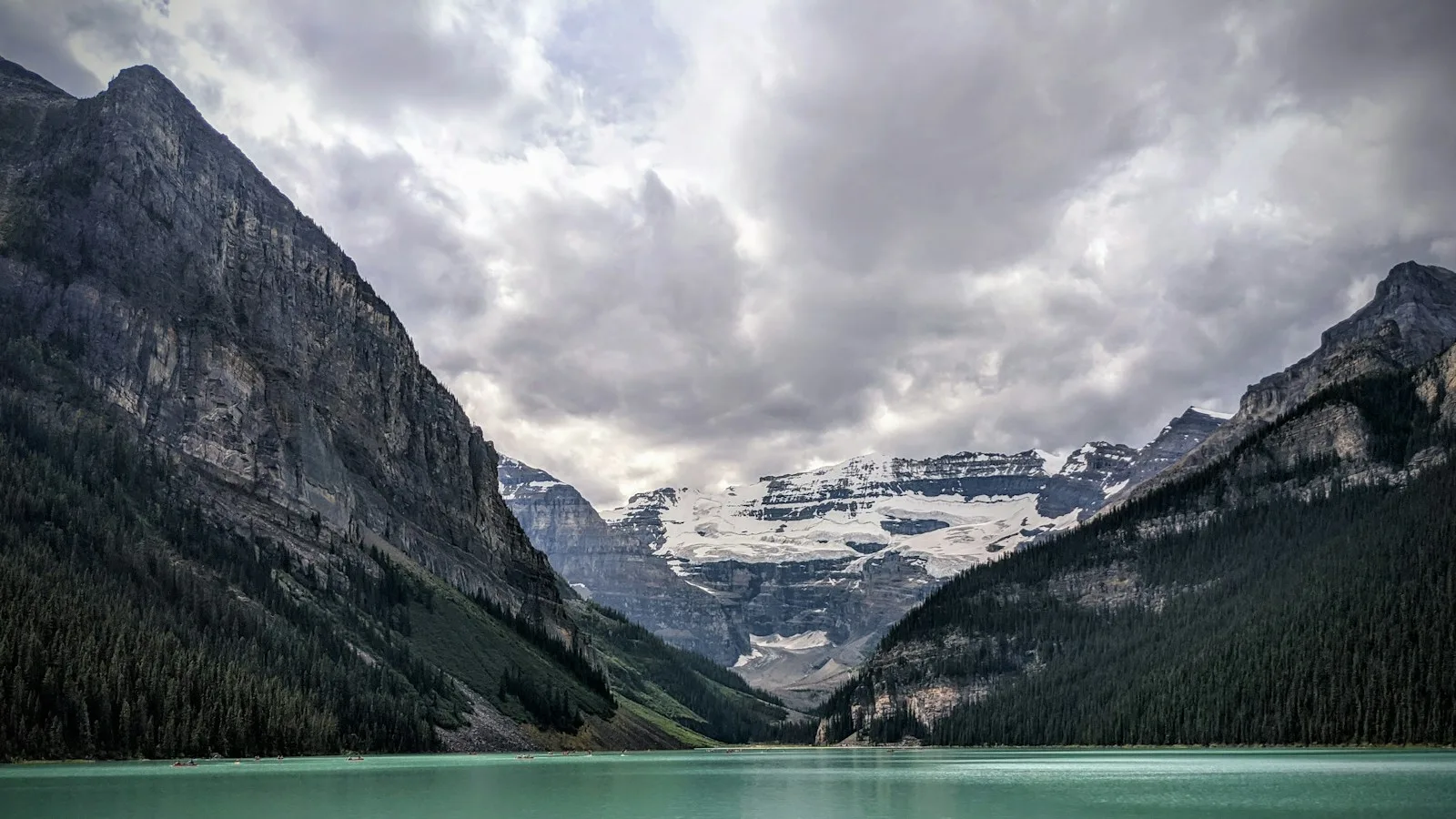 Banff, Jasper et les Rocheuses : l'été pour les lacs, l'hiver pour la neige